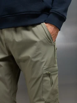 Active Technical Cargo Pant - Olive