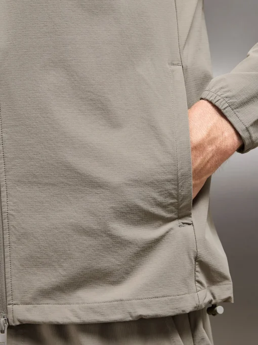 Active Technical Windbreaker - Taupe