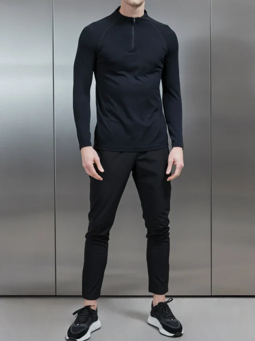Seamless Performance Quarter Zip - Black