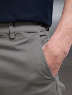 Smart Relaxed Cotton Cargo Pant - Olive