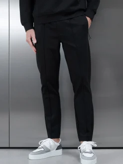 Technical Jersey Jogger - Black