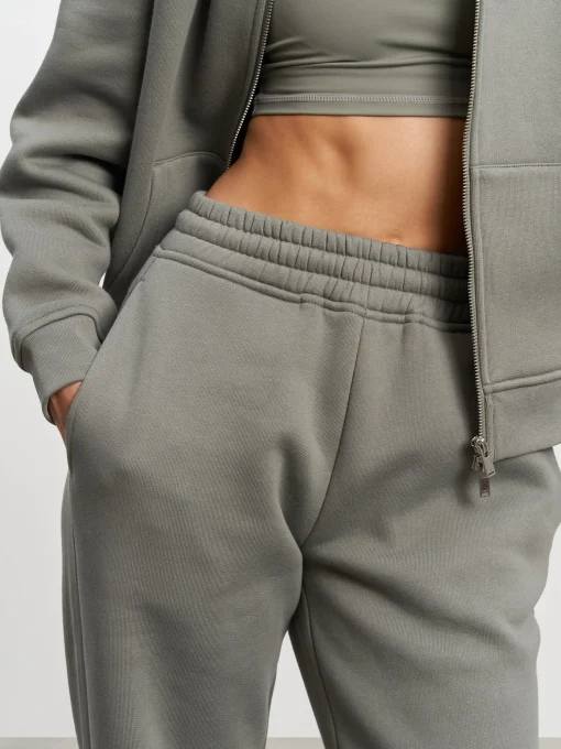 Womens Relaxed Straight Leg Jogger - Sage